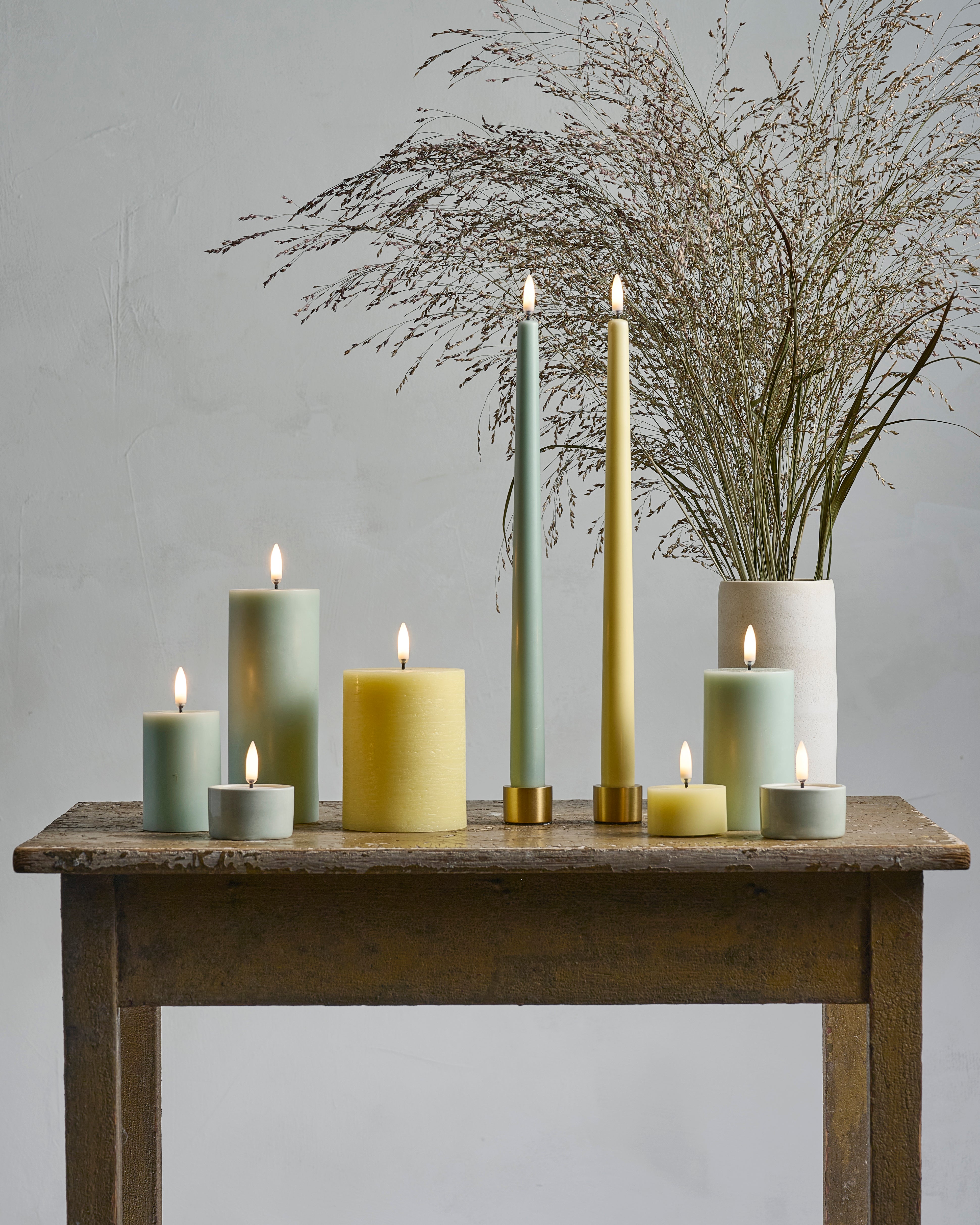 LED Rustic pillar lys, Wheat Yellow - H10 cm.